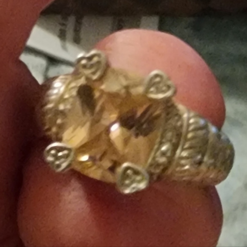 Silver ring - Picture 2 of 3
